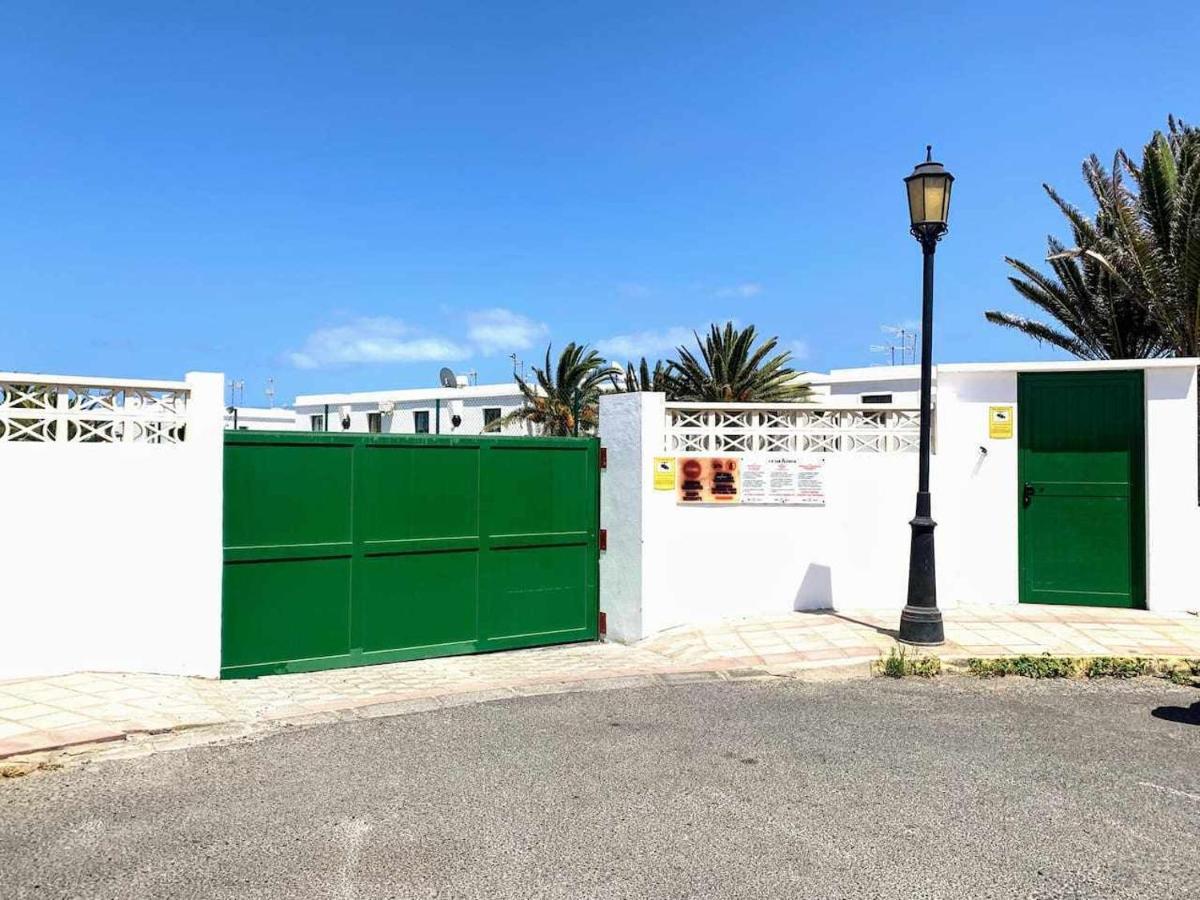 Blue Island Pool View & Wi-Fi By Irent Fuerteventura Apartment Corralejo Ngoại thất bức ảnh