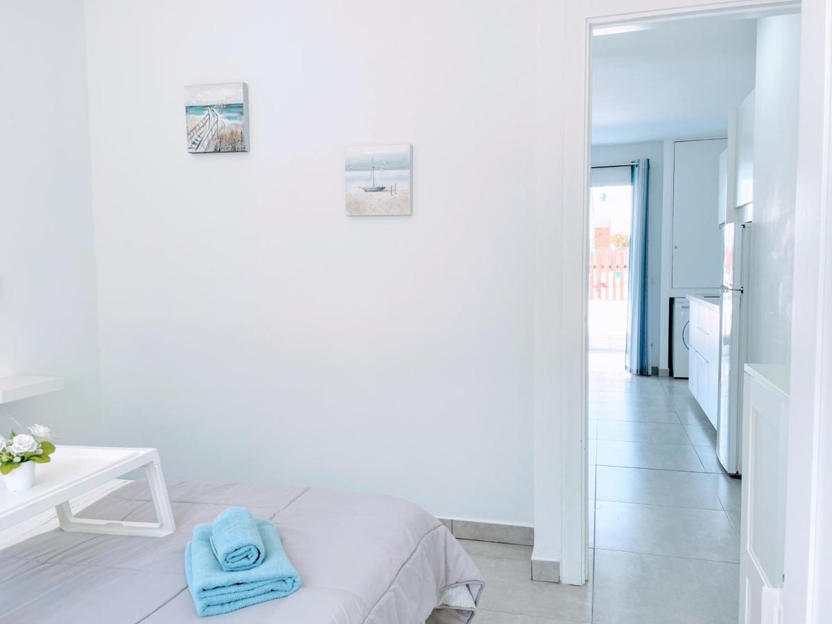 Blue Island Pool View & Wi-Fi By Irent Fuerteventura Apartment Corralejo Ngoại thất bức ảnh