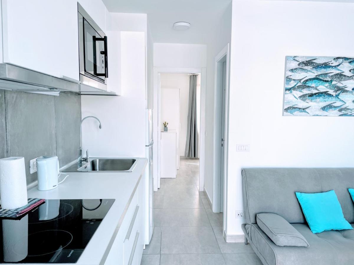 Blue Island Pool View & Wi-Fi By Irent Fuerteventura Apartment Corralejo Ngoại thất bức ảnh