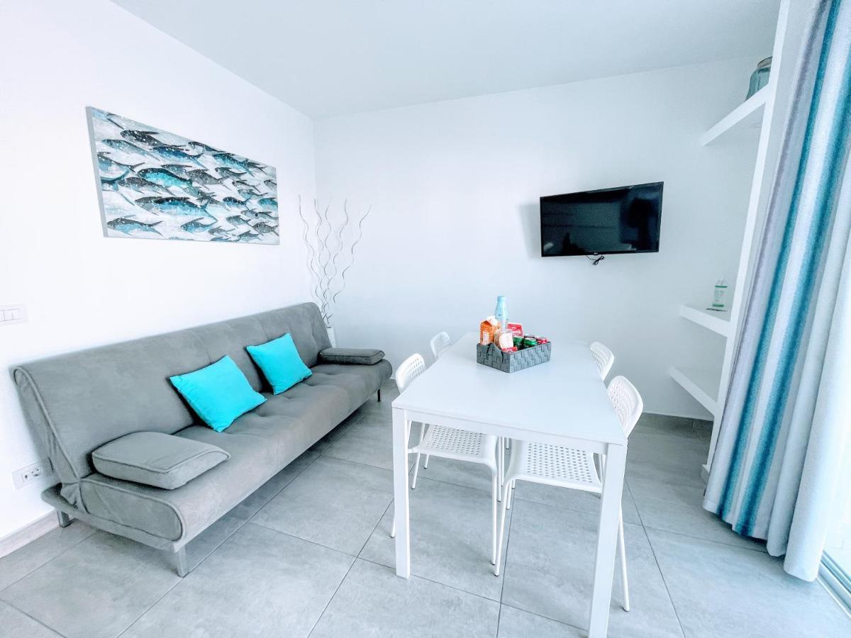 Blue Island Pool View & Wi-Fi By Irent Fuerteventura Apartment Corralejo Ngoại thất bức ảnh