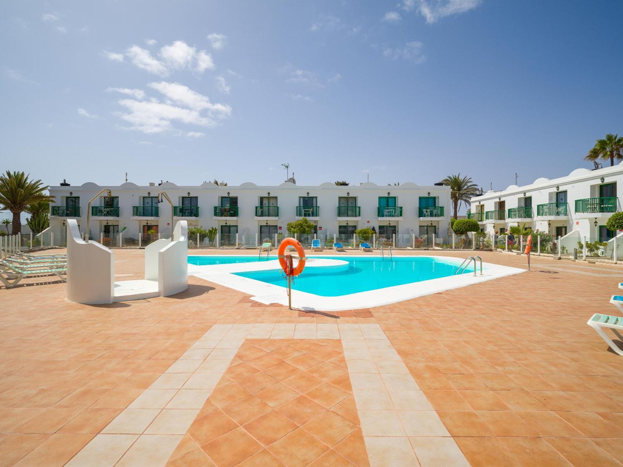 Blue Island Pool View & Wi-Fi By Irent Fuerteventura Apartment Corralejo Ngoại thất bức ảnh