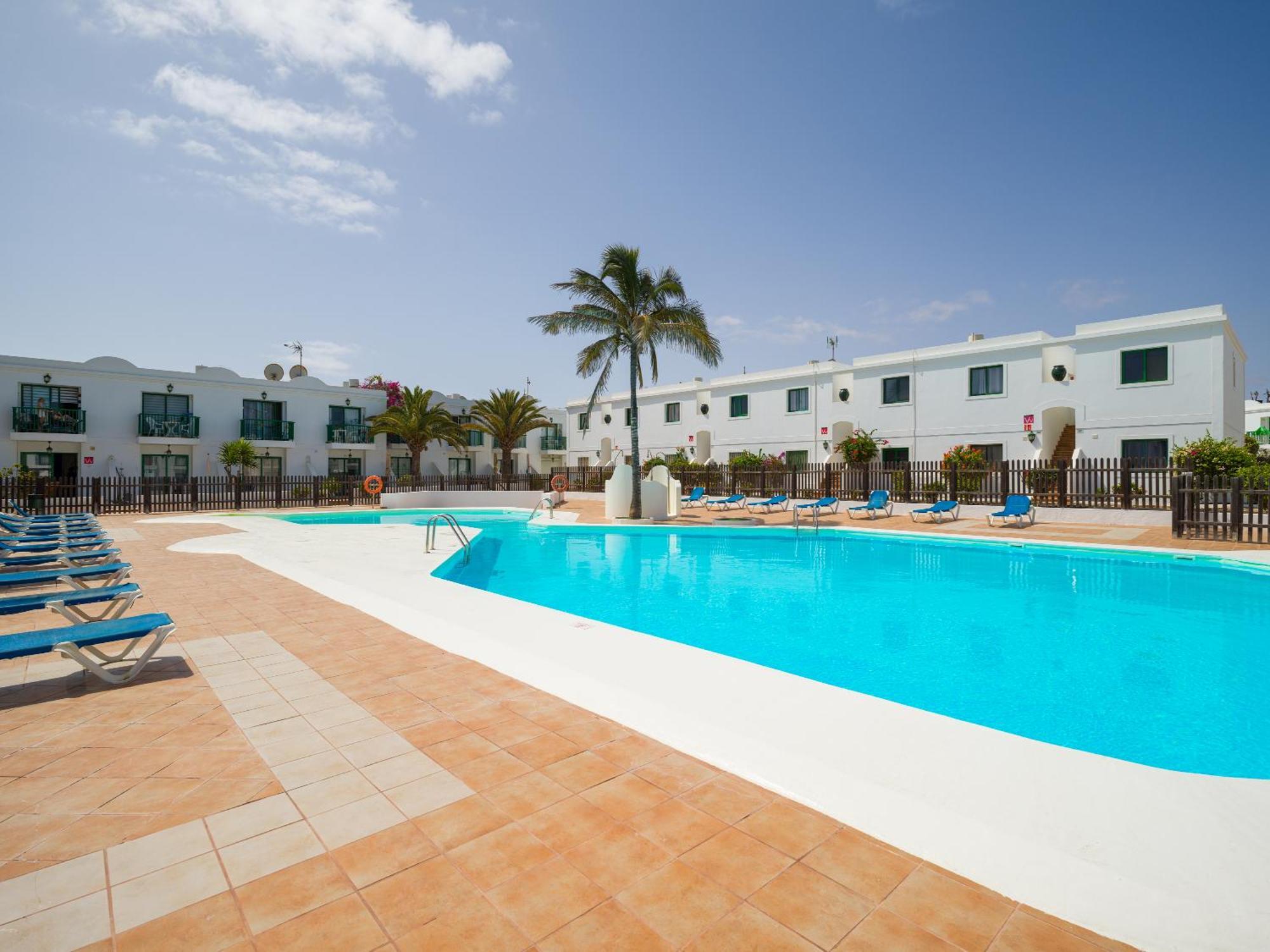 Blue Island Pool View & Wi-Fi By Irent Fuerteventura Apartment Corralejo Ngoại thất bức ảnh